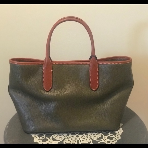 NWT Dooney & Bourke Brielle Tote Bag- Olive Green - Picture 2 of 3